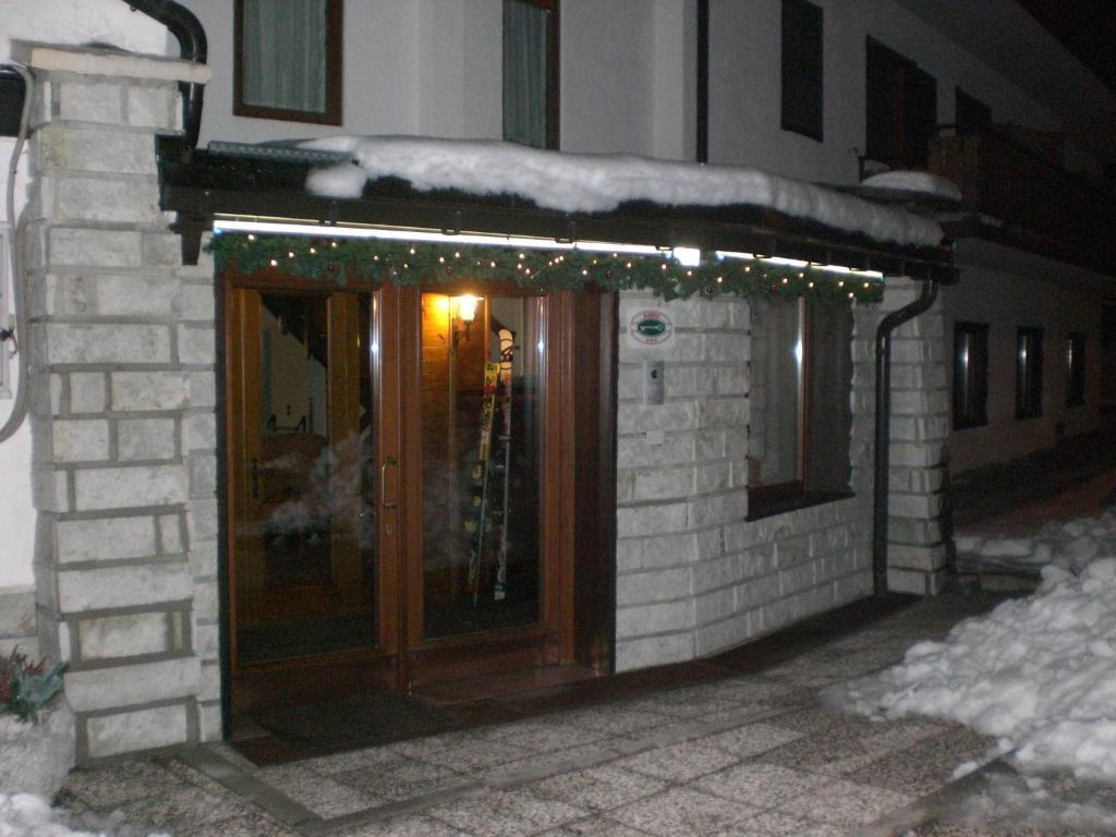Hotel Villa Ines Borca di Cadore Zewnętrze zdjęcie